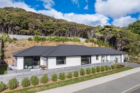 Photo of property in 45 Tradewinds Drive, Whitby, Porirua, 5024