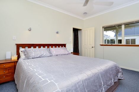 Photo of property in 7a Garelja Road, Henderson, Auckland, 0612