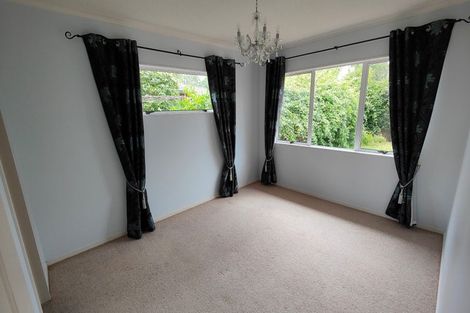 Photo of property in 76 Splitt Avenue, Glenview, Hamilton, 3206