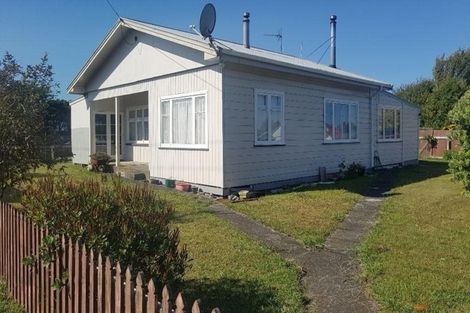 Photo of property in 38 Gloag Street, Waverley, 4510