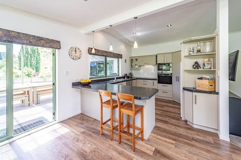 Photo of property in 1036 State Highway 4, Parikino, Wanganui, 4573