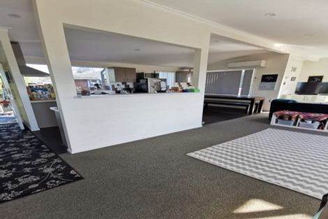 Photo of property in 223b Don Buck Road, Massey, Auckland, 0614