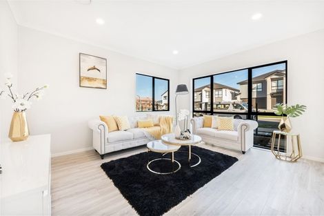 Photo of property in 70 Ksenia Drive, Flat Bush, Auckland, 2019