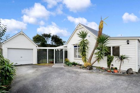 Photo of property in 7a Garelja Road, Henderson, Auckland, 0612