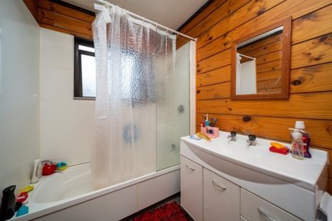 Photo of property in 42 Tawa Street, Hawera, 4610