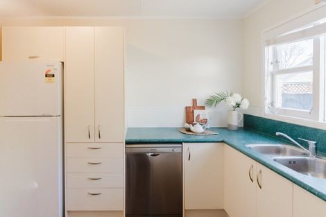 Photo of property in 288 Riverside Drive, Waterloo, Lower Hutt, 5011