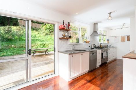 Photo of property in 12 Tobruk Street, Karori, Wellington, 6012