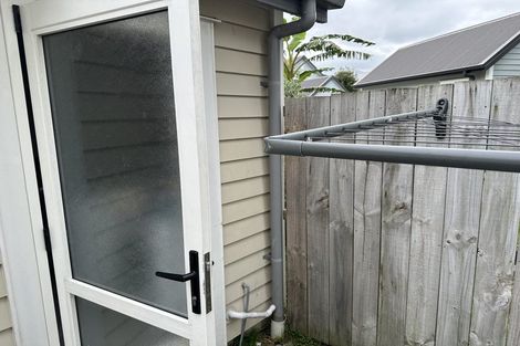 Photo of property in 81 Grove Road, Papakura, 2110