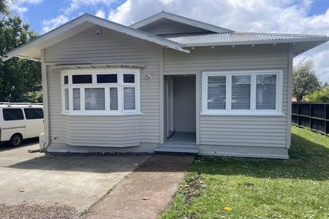 Photo of property in 29a Miro Street, New Lynn, Auckland, 0600