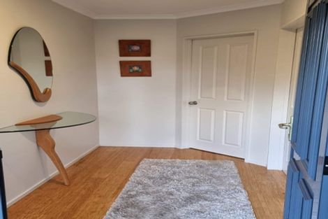 Photo of property in 55 Newbliss Crescent, East Tamaki Heights, Auckland, 2016