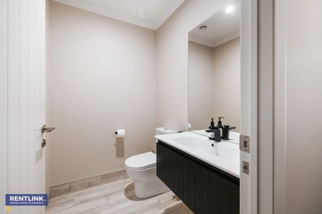 Photo of property in 17 Matepu Crescent, Pyes Pa, Tauranga, 3112