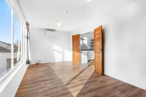 Photo of property in 77 Mersey Street, St Albans, Christchurch, 8014