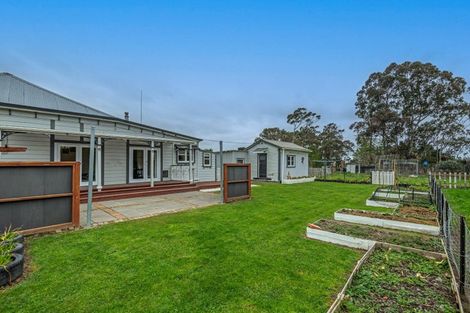 Photo of property in 20 Vera Street, Marton, 4710