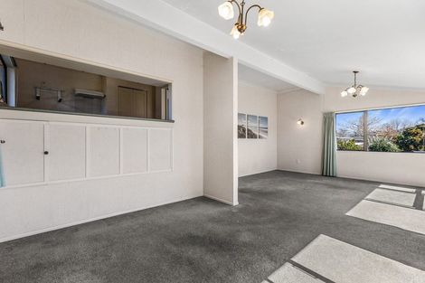 Photo of property in 2/500 Otumoetai Road, Otumoetai, Tauranga, 3110