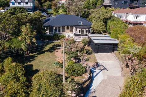 Photo of property in 14 Whanake Street, Titahi Bay, Porirua, 5022