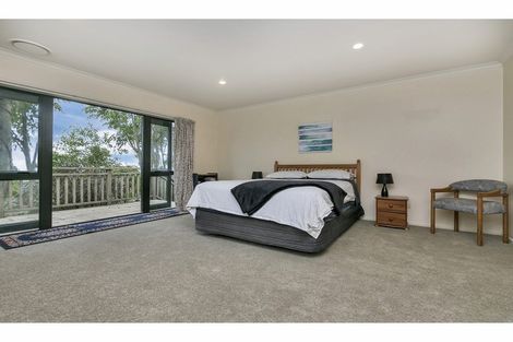 Photo of property in 125 Alf Access Road, Helensville, 0875