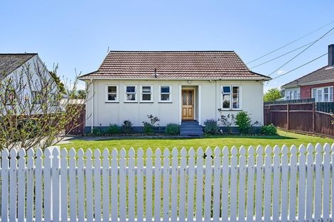 Photo of property in 125 Waddington Drive, Naenae, Lower Hutt, 5011