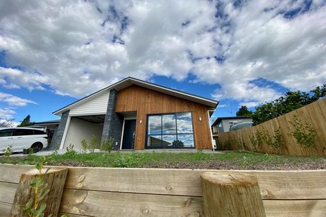 Photo of property in 7u1 Corrin Street, Melville, Hamilton, 3206