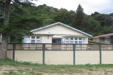 Photo of property in 118 Hair Street, Wainuiomata, Lower Hutt, 5014