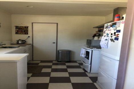 Photo of property in 1/26 Midgley Road, West Harbour, Auckland, 0618