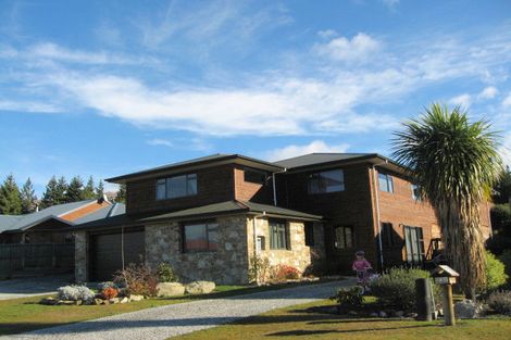 Photo of property in 4 Hillview Place, Wanaka, 9305