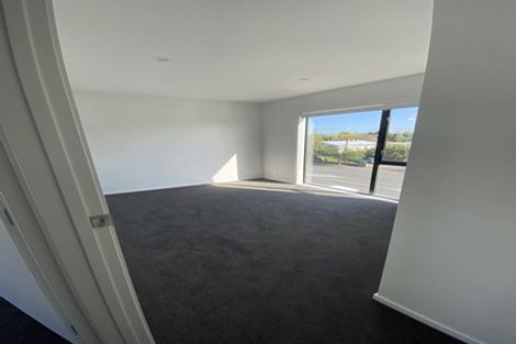 Photo of property in 7/1 Fruitvale Road, New Lynn, Auckland, 0600