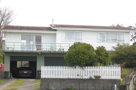 Photo of property in 1 Tybalt Street, Stratford, 4332