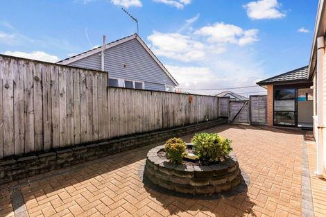 Photo of property in 12 Massey Street, Elderslea, Upper Hutt, 5018