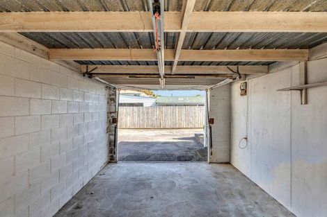 Photo of property in 44 Ballance Street, Lower Vogeltown, New Plymouth, 4310