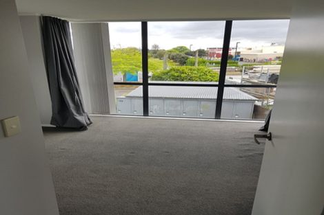 Photo of property in 1a/8 Crown Lynn Place, New Lynn, Auckland, 0600