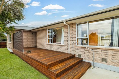 Photo of property in 4 Vivian Street, Burwood, Christchurch, 8083