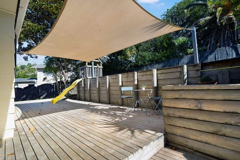 Photo of property in 26 Garton Drive, Massey, Auckland, 0614