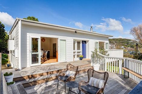 Photo of property in 35a Braithwaite Street, Karori, Wellington, 6012
