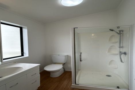 Photo of property in 3 Mitika Way, Strathmore Park, Wellington, 6022