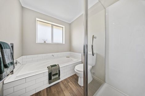 Photo of property in 29 Reuben Avenue, Rolleston, 7615