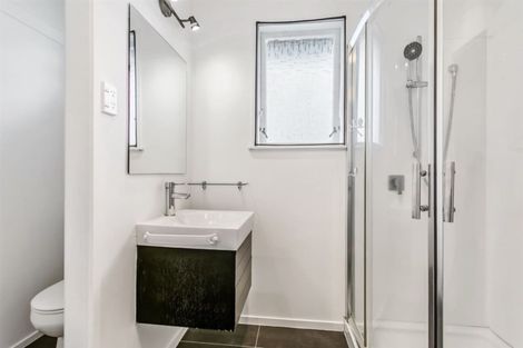 Photo of property in 29 Woodside Road, Massey, Auckland, 0614