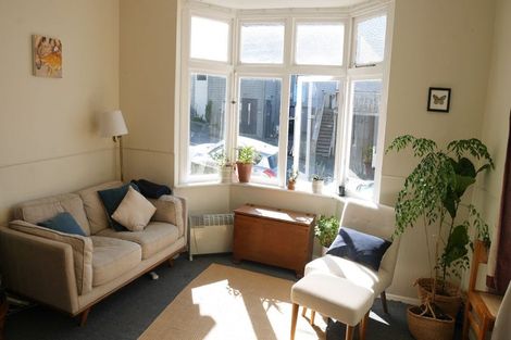 Photo of property in 19 George Street, Thorndon, Wellington, 6011