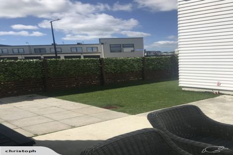 Photo of property in 49 Hollowout Street, Takanini, 2112