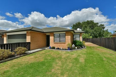 Photo of property in 39 Chic Gardens, Parakai, 0830