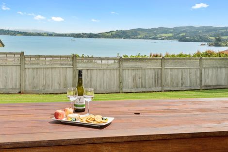 Photo of property in 11 Baybreeze Lane, Parua Bay, Whangarei, 0174