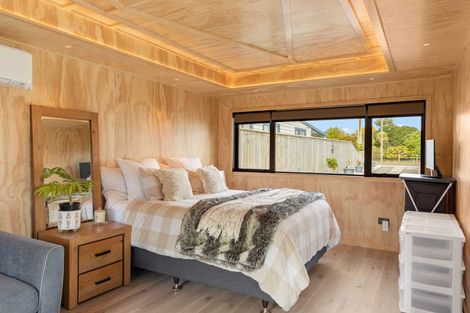 Photo of property in 20 Cook Street, Carters Beach, Westport, 7825