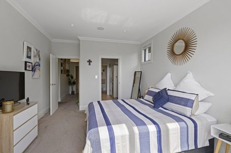 Photo of property in 38 Rossmore Terrace, Cashmere, Christchurch, 8022