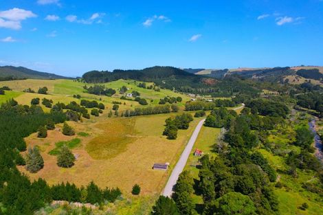 Photo of property in 137 Opouteke Road, Kaihu, Dargaville, 0379