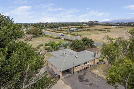 Photo of property in 1277 South Road, Manaia, Hawera, 4678