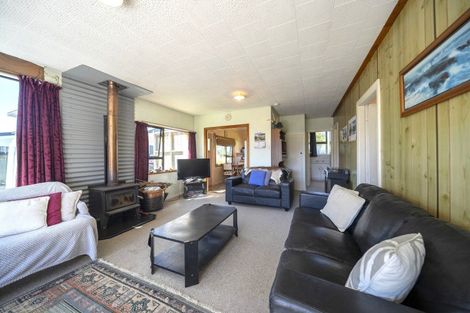 Photo of property in 221 Milford Road, Te Anau, 9600