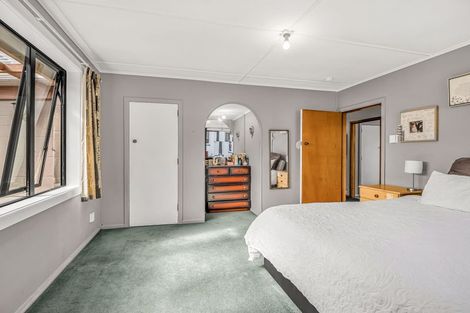 Photo of property in 18 Harlech Street, Oamaru North, Oamaru, 9400