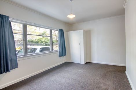 Photo of property in 11 Larsen Court, Roslyn, Palmerston North, 4414