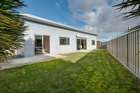 Photo of property in 37 Pembroke Street, Taradale, Napier, 4112