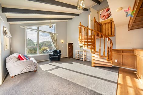 Photo of property in 4 Haast Close, Kelson, Lower Hutt, 5010