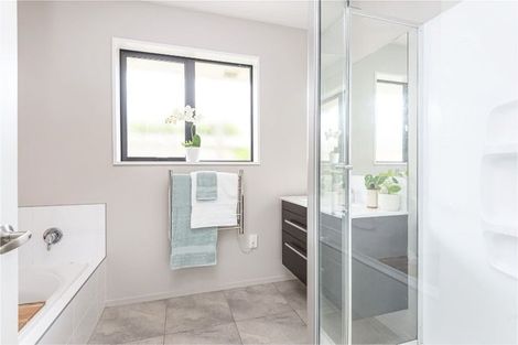 Photo of property in 17 Ashboult Street, Halswell, Christchurch, 8025